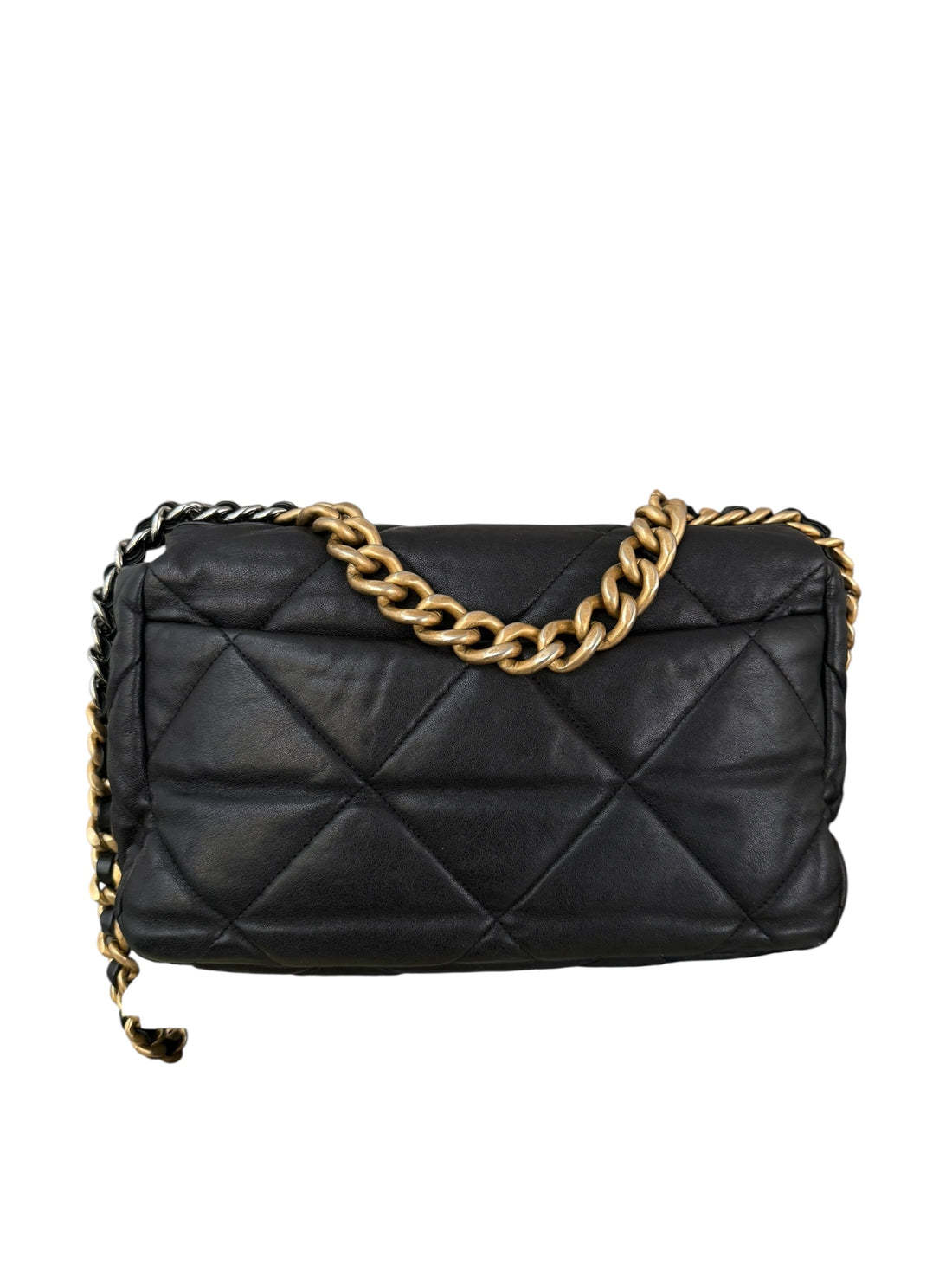 Chanel 19 aus schwarzem Lammleder Medium