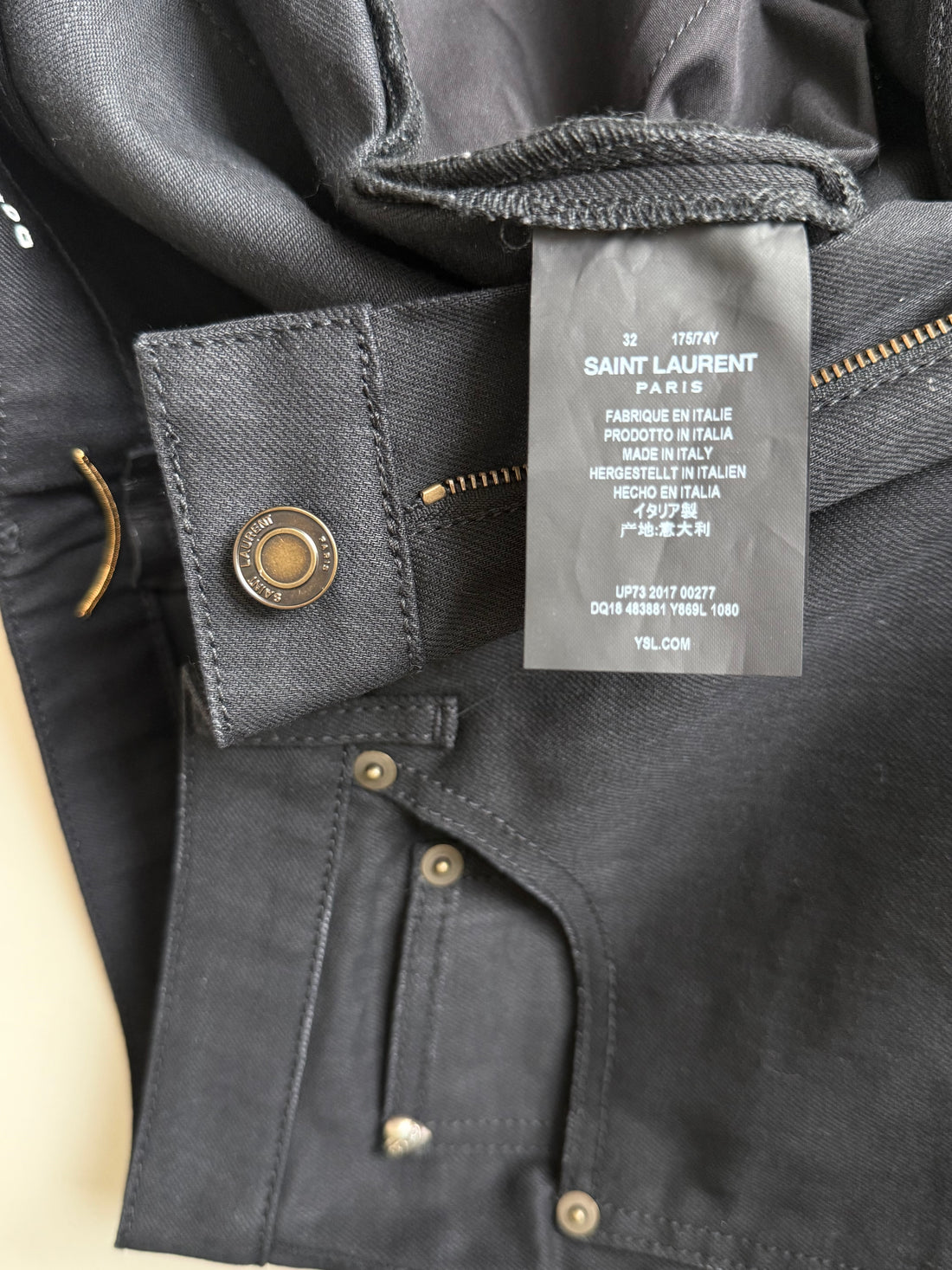 YSL Saint Laurent Jeans schwarz in Grösse 32 entspricht einer 38.