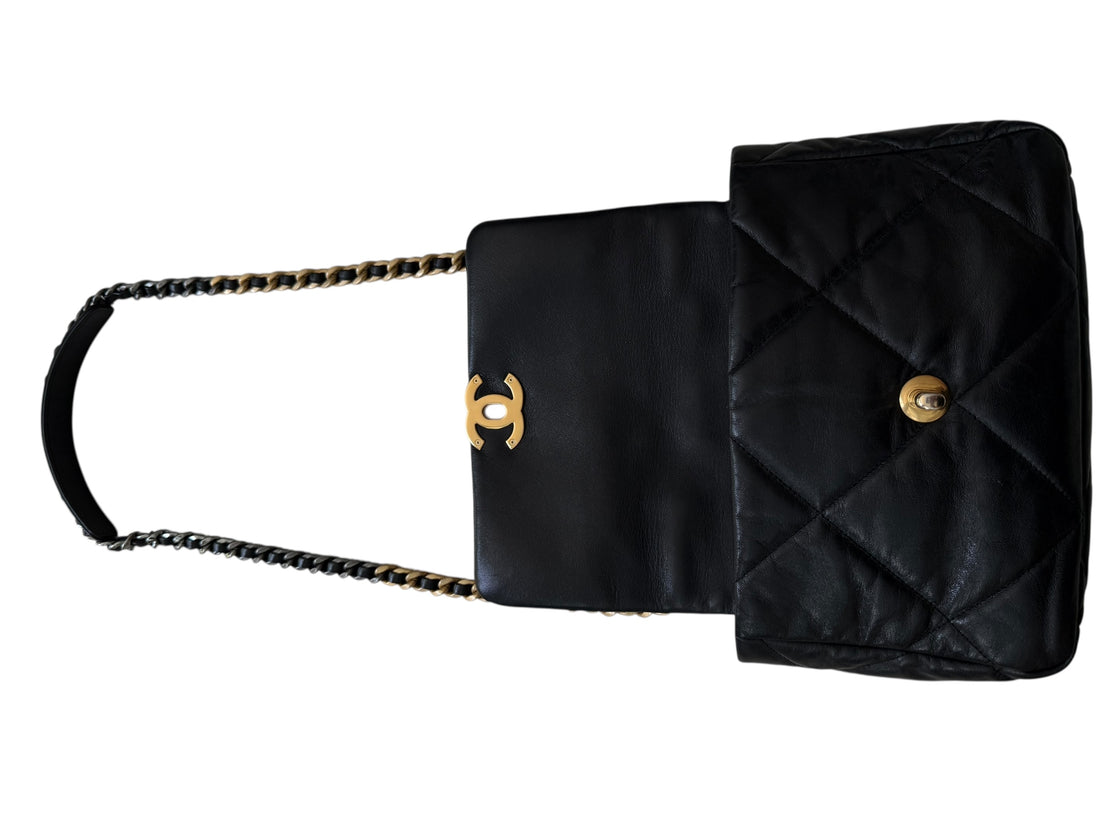 Chanel 19 small schwarz