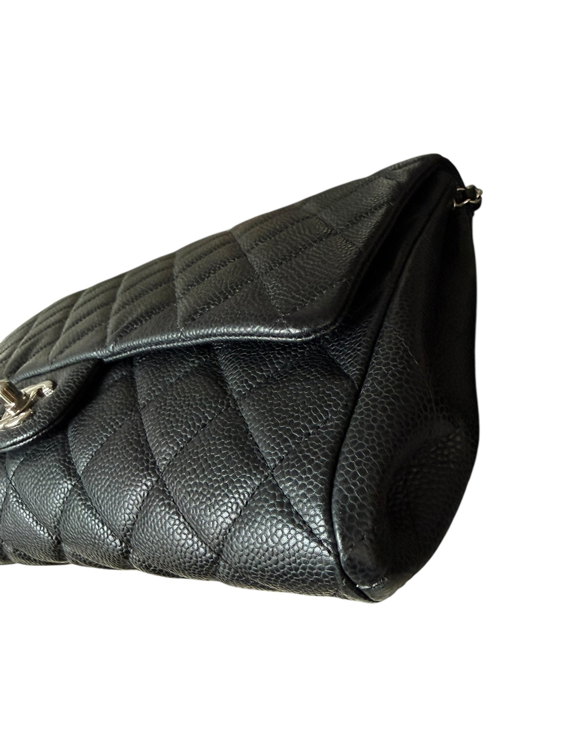 Chanel Classic Timeless Single Flap Bag Clutch aus schwarzem Kaviarleder und silberfarbener Hardware.