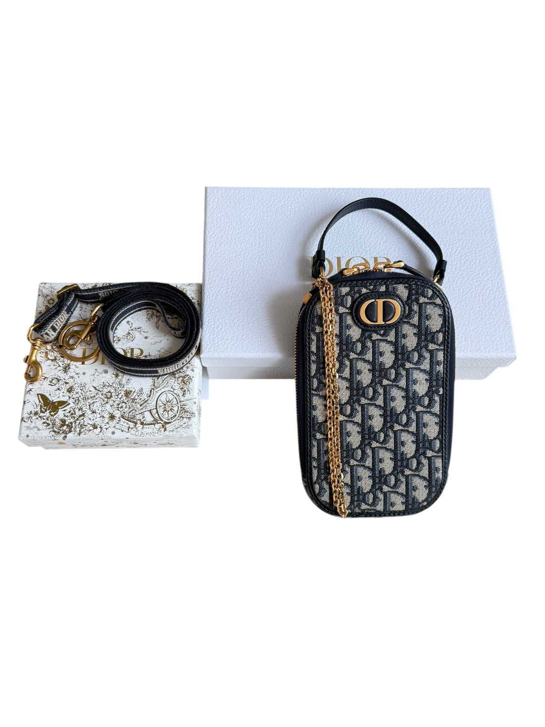 Dior Christian Dior Smartphone Hülle. Die 30 Montaigne Call’in Dior Smartphone-Hülle