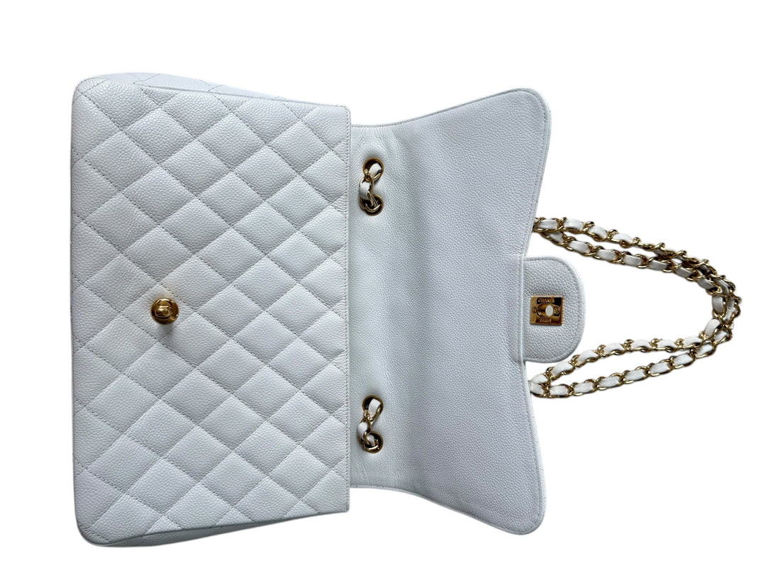 Chanel Classic Caviarleder weiss mit goldfarbener Hardware