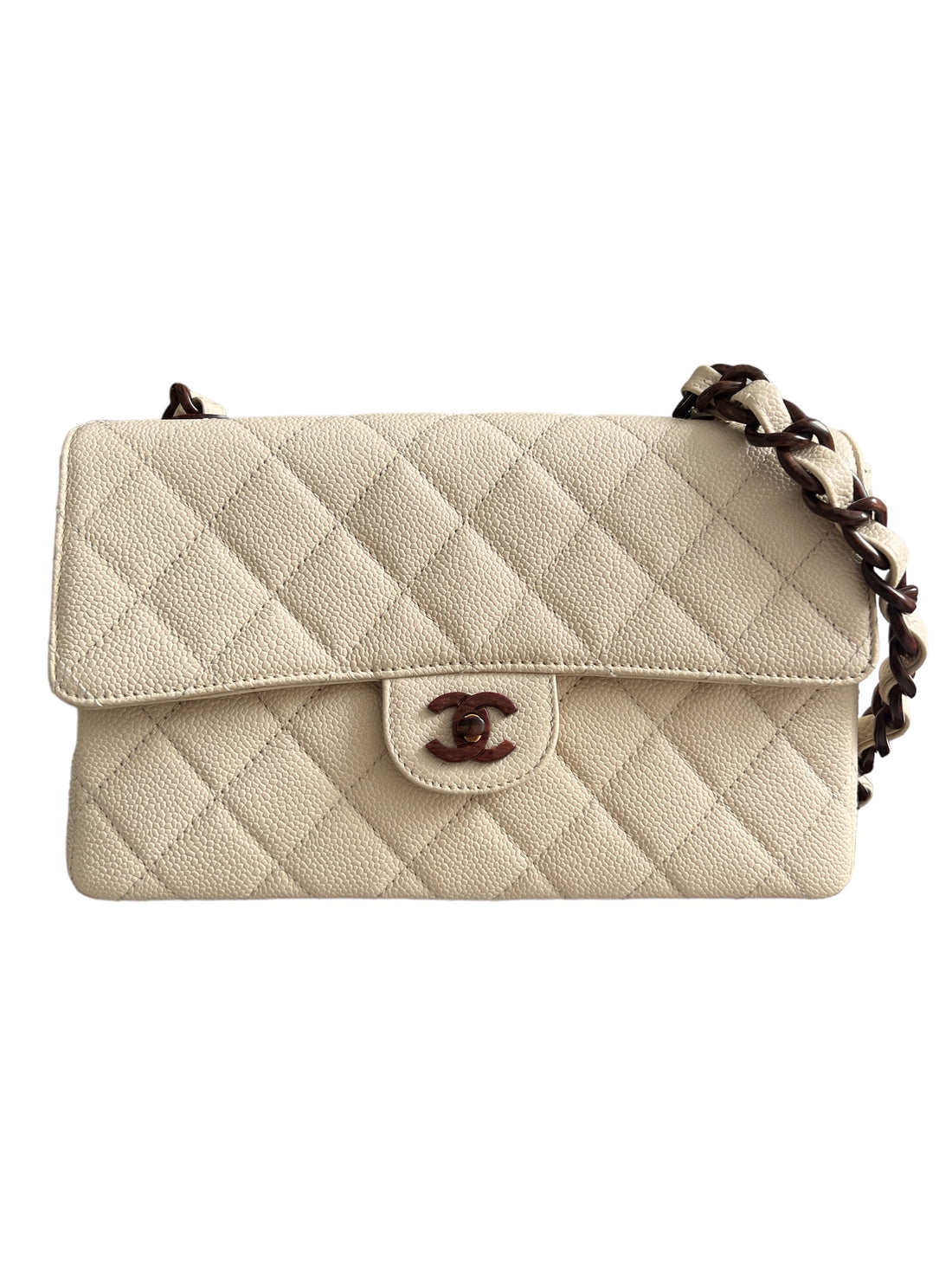 Chanel Timeless Classic Medium in beige aus Kaviarleder