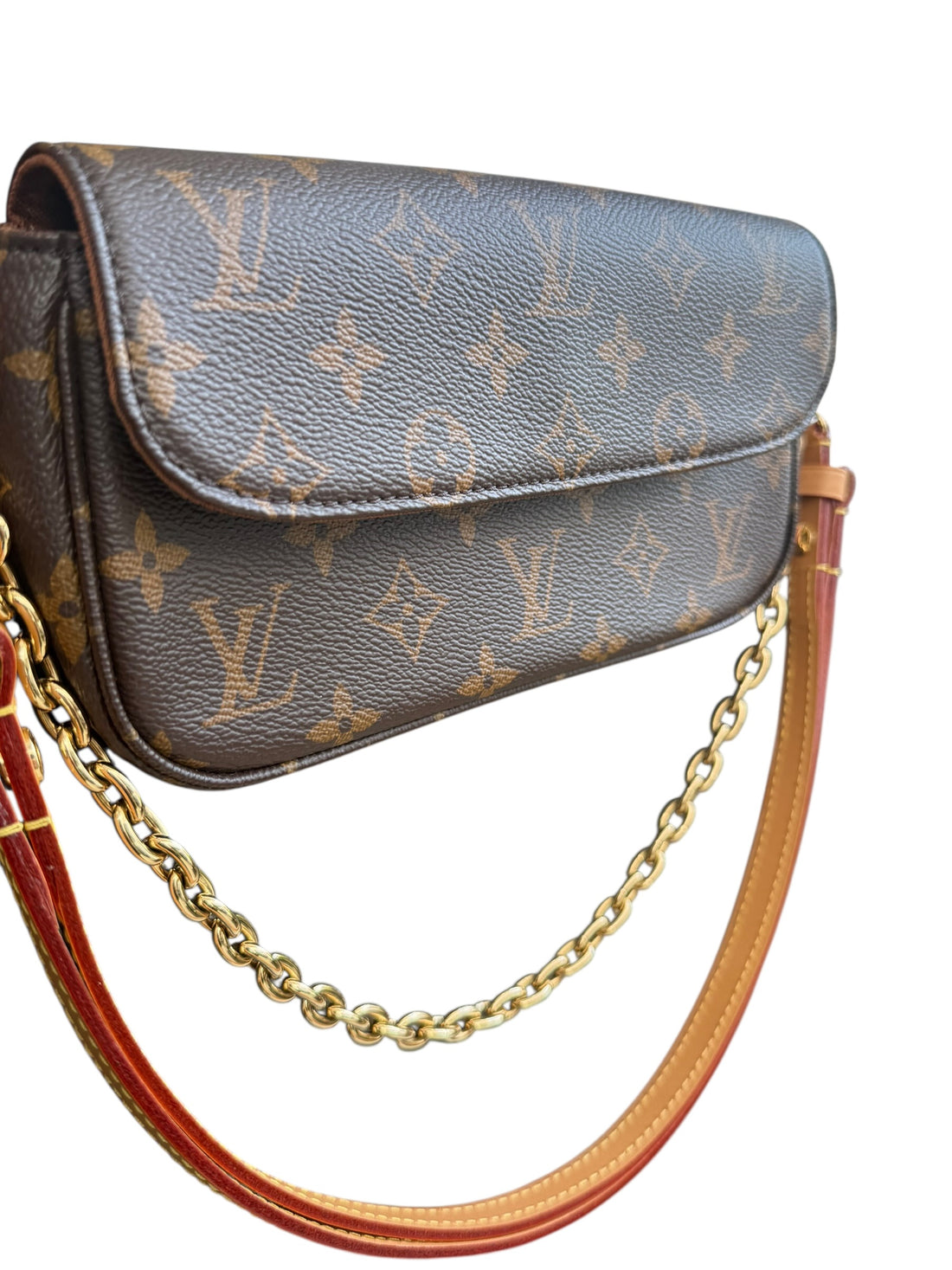 Louis Vuitton Ivy Wallet on Chain aus Monogram Canvas mit abnehmbarer Kette