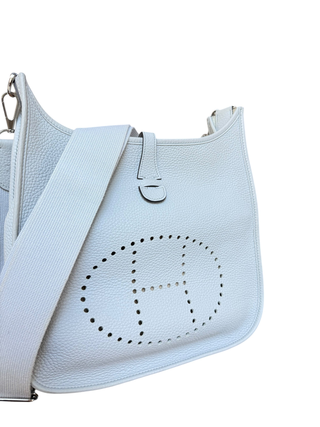 Hermès Evelyne 29 in Taurillon Clémence Leder in der Farbe Bleu Pale