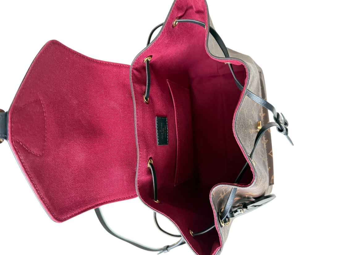 Louis Vuitton Montsouris PM Monogram schwarz. Lederbesatz. Herstellungsjahr 2021.