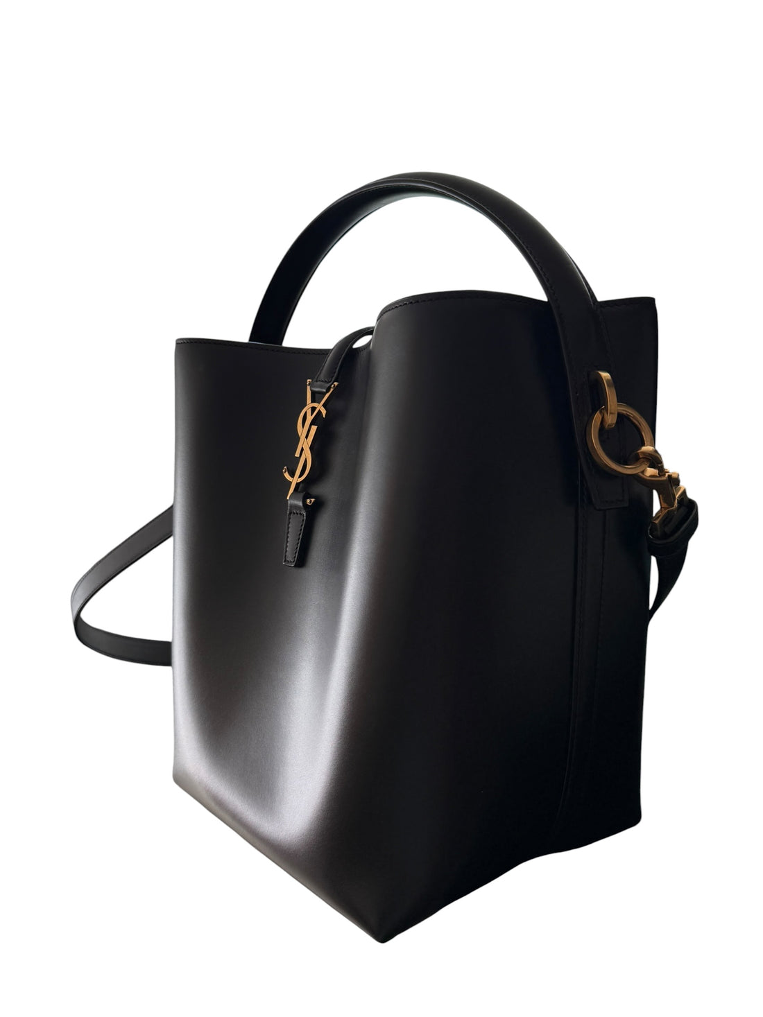YSL LE 37 aus schwarzem, glänzenden Kalbsleder in der Farbe schwarz.