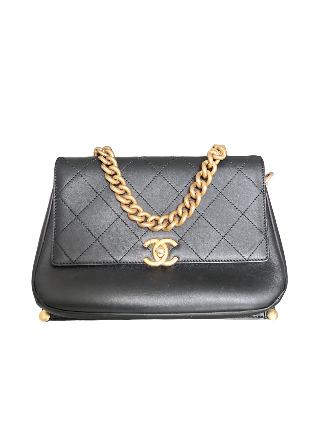Chanel Classic Flap Bag aus schwarzem Kalbsleder