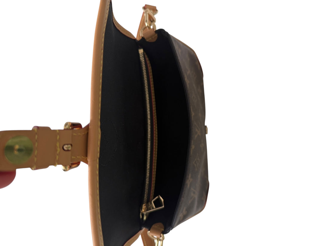Louis Vuitton Diane Monogram Canvas